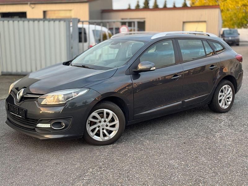Gebraucht Renault Mégane GrandTour Initiale Paris 132 PS (97 kW) 2014 Schwarz Kombi