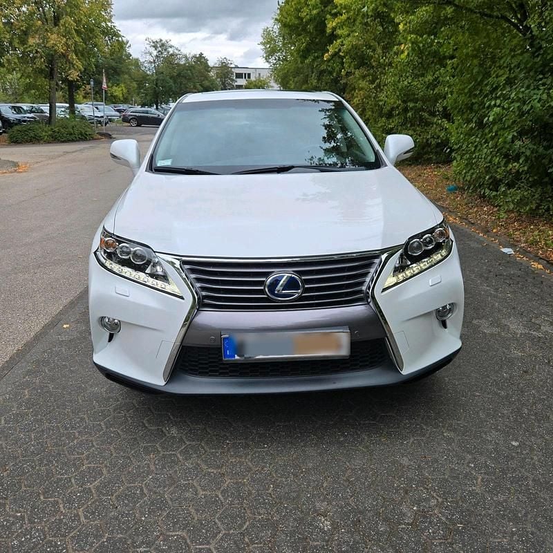 Weiß Gebraucht 2015 Lexus RX450h SUV | 33.000 € - Bild 1/4