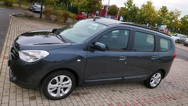 Grau Gebraucht 2013 Dacia Lodgy Van / Kleinbus | 2.200 € (Superpreis) - Bild 1/4