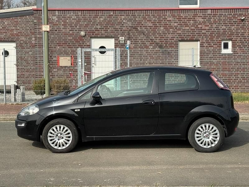 Gebraucht Fiat Punto Evo 77 PS (56 kW) 2010 Schwarz Kleinwagen