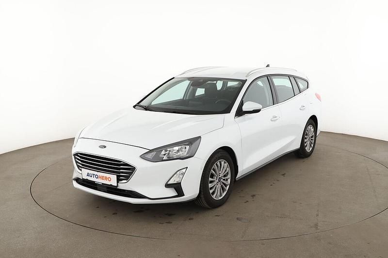 Gebraucht Ford Focus Titanium 120 PS (88 kW) 2022 Weiß Kombi