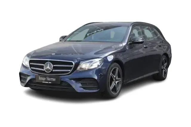 Cavansitblau Gebraucht 2019 Mercedes E300 AMG Kombi | 26.800 € (Guter Preis) - Bild 1/4