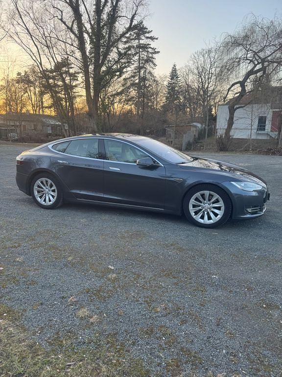 Gebraucht Tesla Model S 309 kW (421 PS) 2015 Grau Kleinwagen