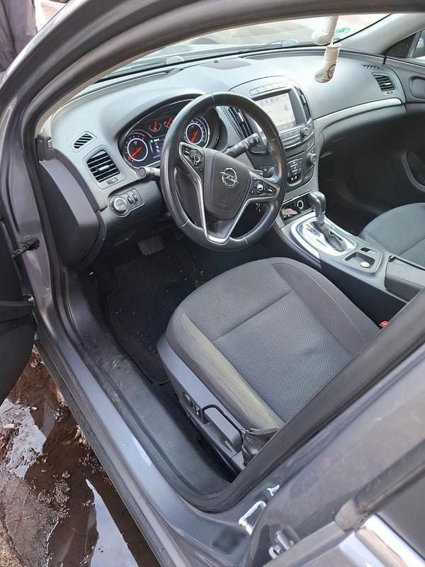 Gebraucht Opel Insignia Edition 250 PS (183 kW) 2016 Grau Limousine