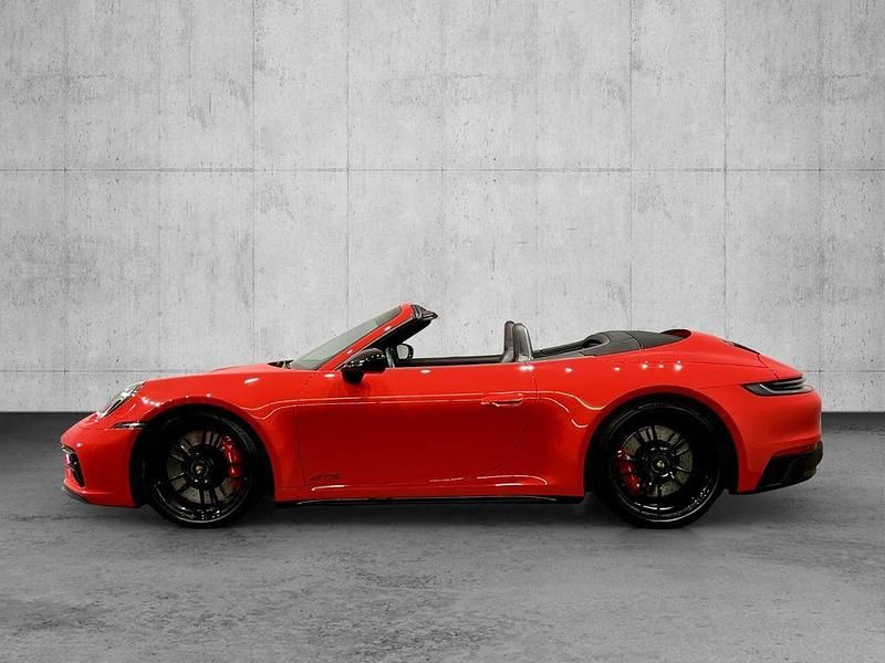 Gebraucht Porsche 992 480 PS (353 kW) 2022 Rot Cabrio