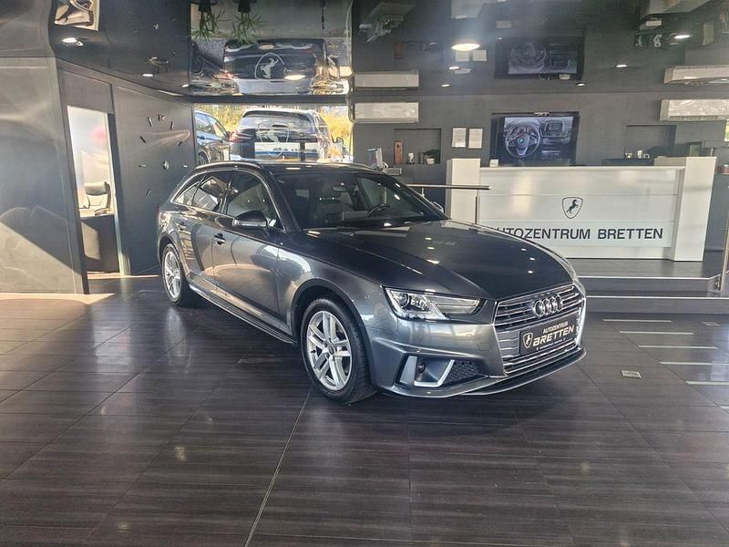 Grau Gebraucht 2019 Audi A4 S-Line Kombi | 24.480 € (Superpreis) - Bild 1/4