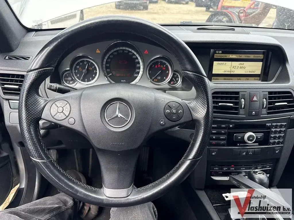 Gebraucht Mercedes E350 Elegance 231 PS (169 kW) 2009 Grau Coupé
