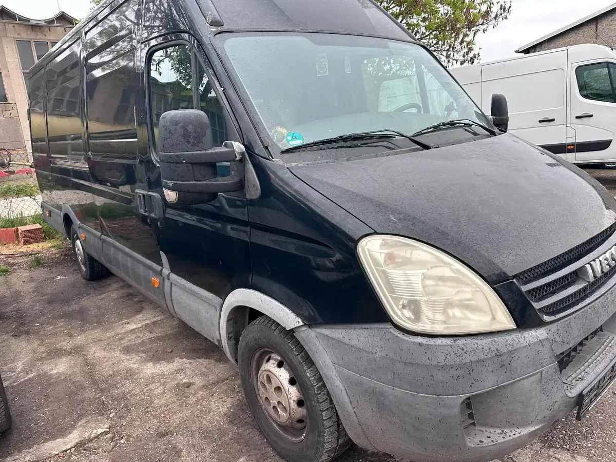 Gebraucht Iveco Daily 126 PS (92 kW) 2007 Andere farben Van / Kleinbus