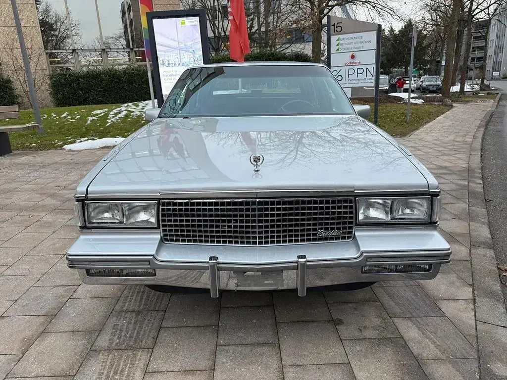 Gebraucht Cadillac Fleetwood 1987 Silber Limousine