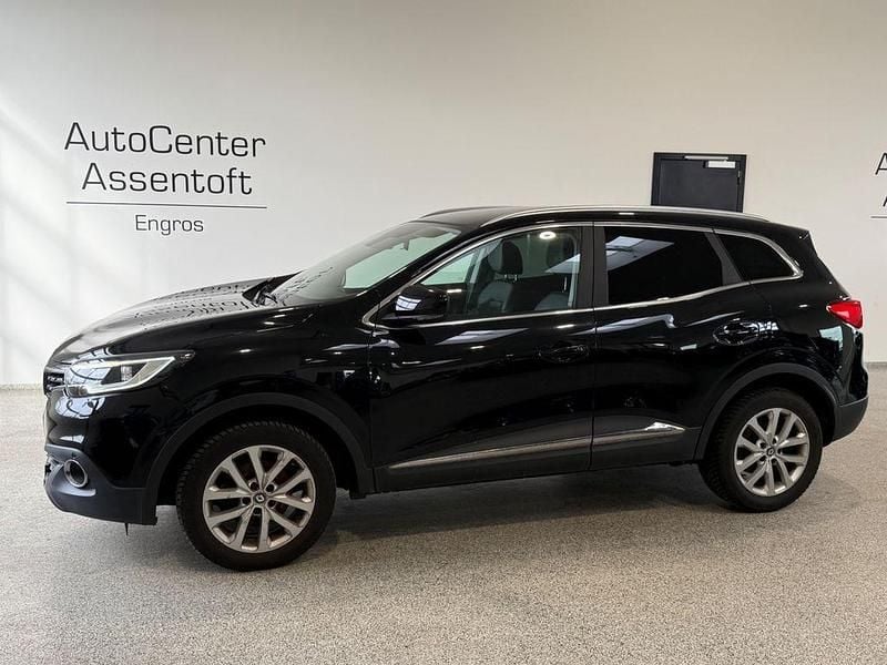 Gebraucht Renault Kadjar LIMITED 131 PS (96 kW) 2016 Schwarz SUV