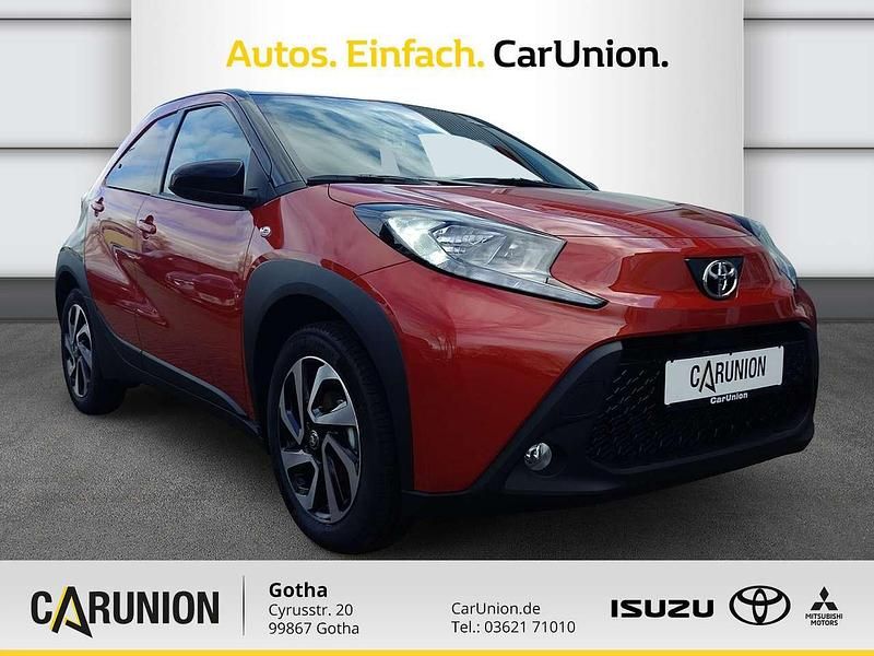 Neu Toyota Aygo 72 PS (52 kW) 2026 2vh chilli red Kleinwagen