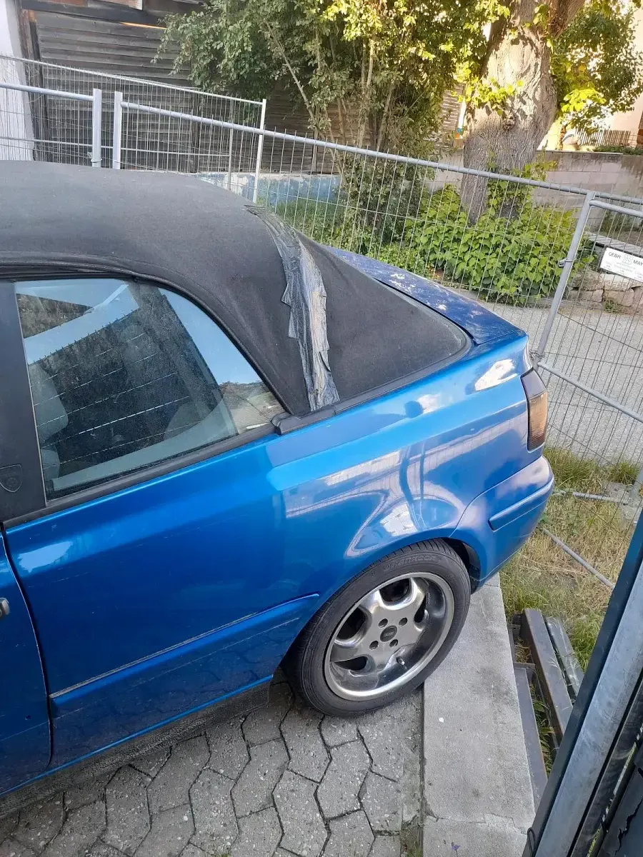 Gebraucht VW Golf 101 PS (74 kW) 1999 Blau Cabrio