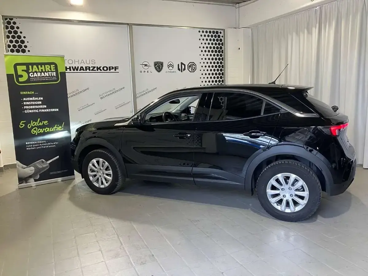 Gebraucht Opel Mokka Edition 131 PS (96 kW) 2023 Diamant schwarz/karbon schwarz SUV