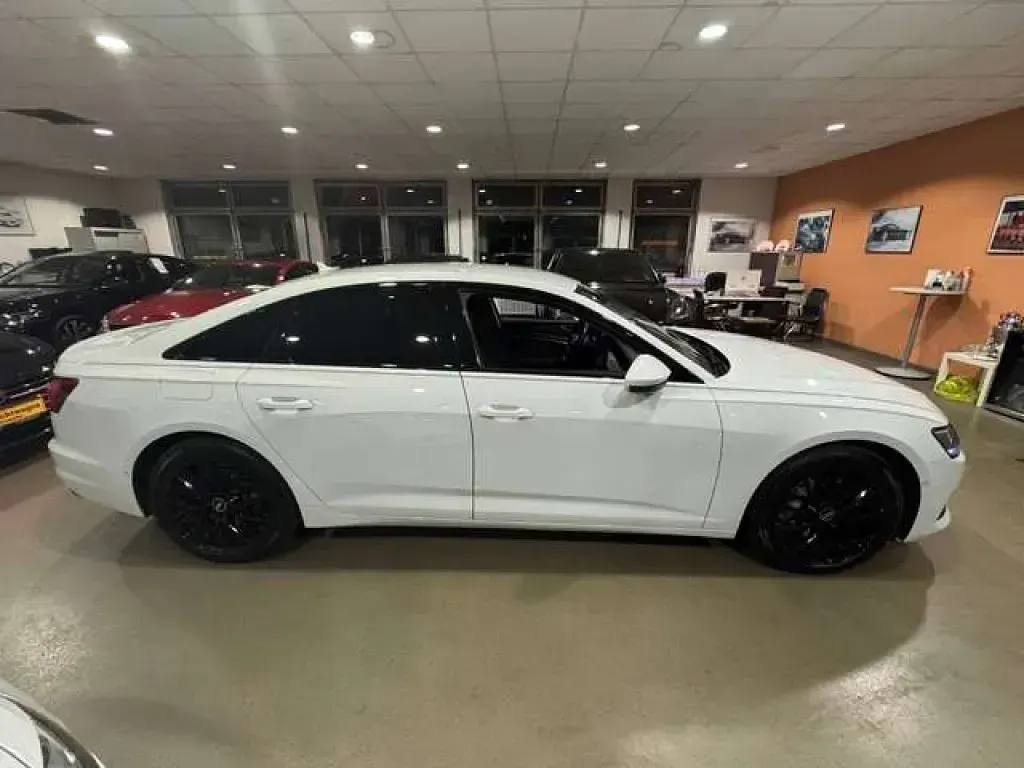 Gebraucht Audi A6 Basis 299 PS (219 kW) 2020 Gletscherweiß metallic (metallic) Limousine