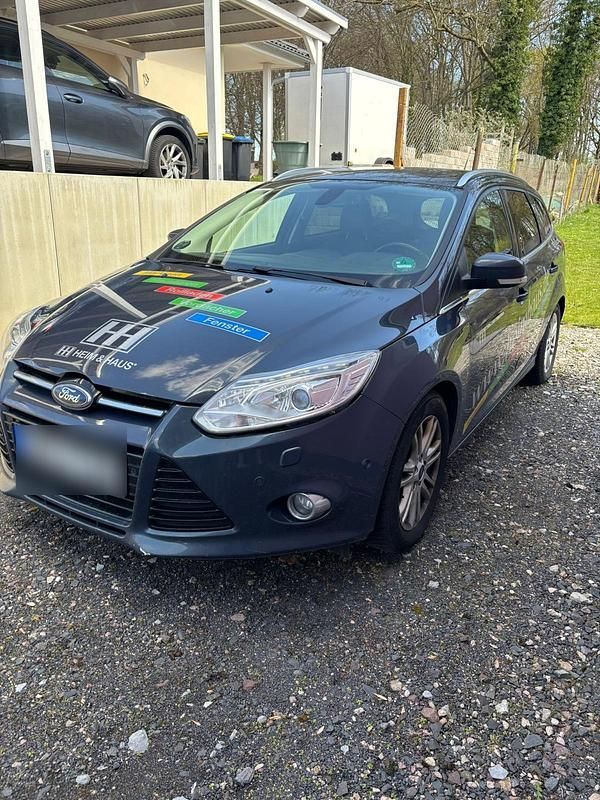 Gebraucht Ford Focus 163 PS (119 kW) 2013 Grau Kombi