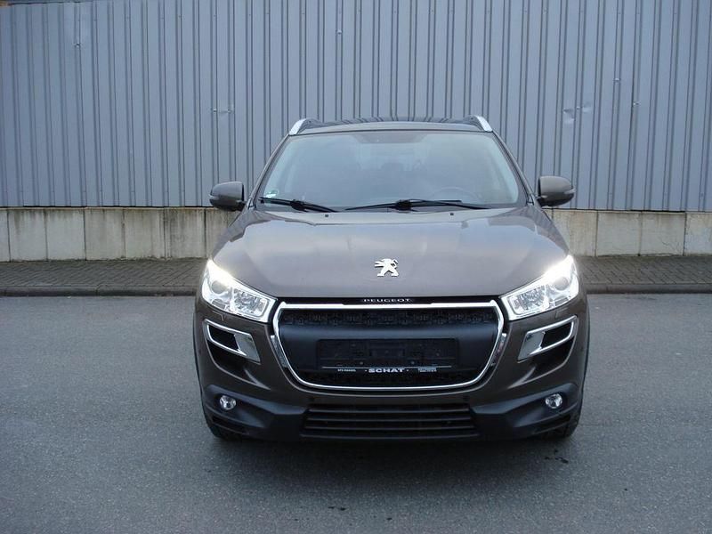 Gebraucht Peugeot 4008 Allure 114 PS (83 kW) 2013 Braun SUV