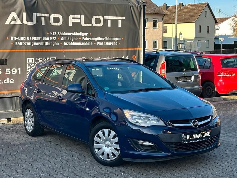 Second-hand Opel Astra 101 CP (74 kW) 2013 Albastru Break