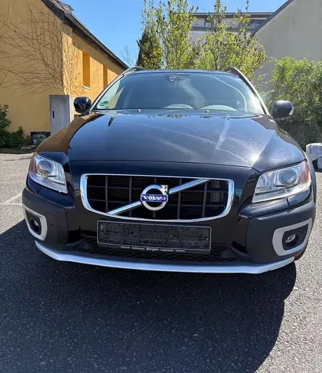 Gebraucht Volvo XC70 Momentum 163 PS (119 kW) 2012 Schwarz Kombi