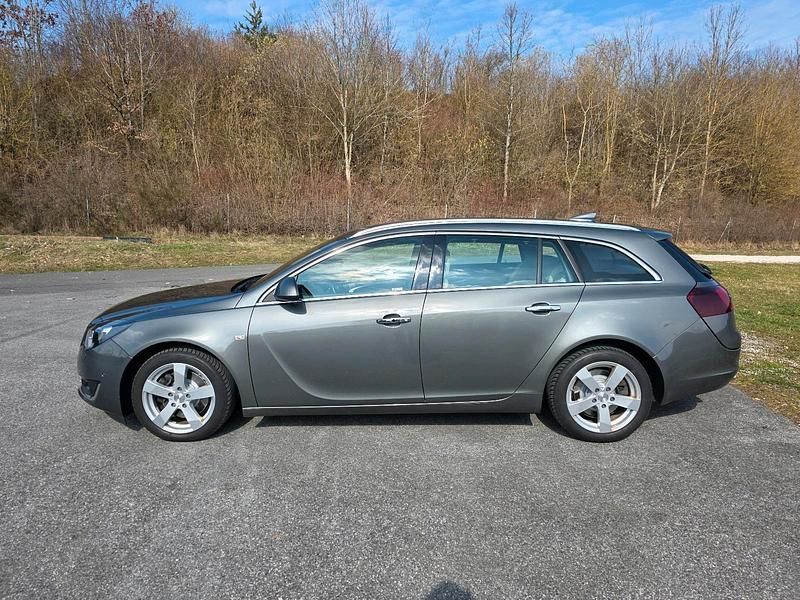 Gebraucht Opel Insignia 170 PS (125 kW) 2017 Grau Kombi