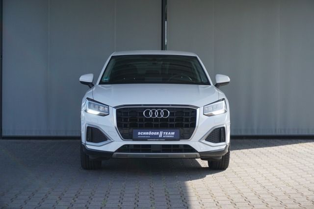 Gebraucht Audi Q2 Advanced 150 PS (110 kW) 2021 Weiß SUV