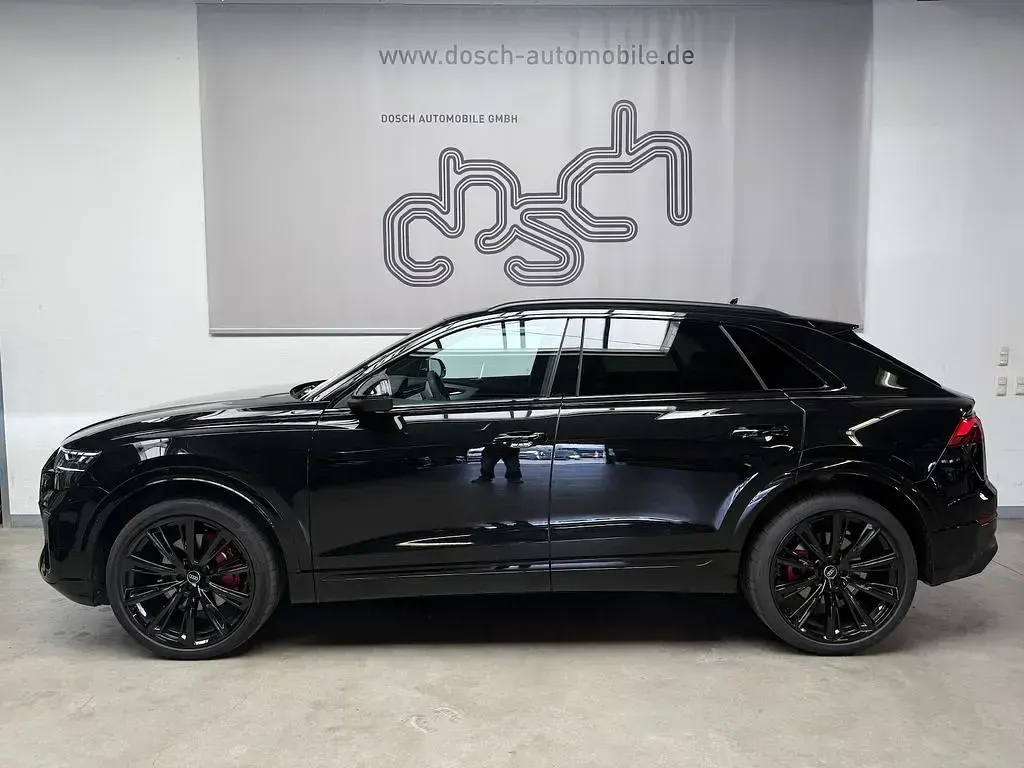 Gebraucht Audi Q8 S-Line 286 PS (210 kW) 2025 Mythosschwarz SUV