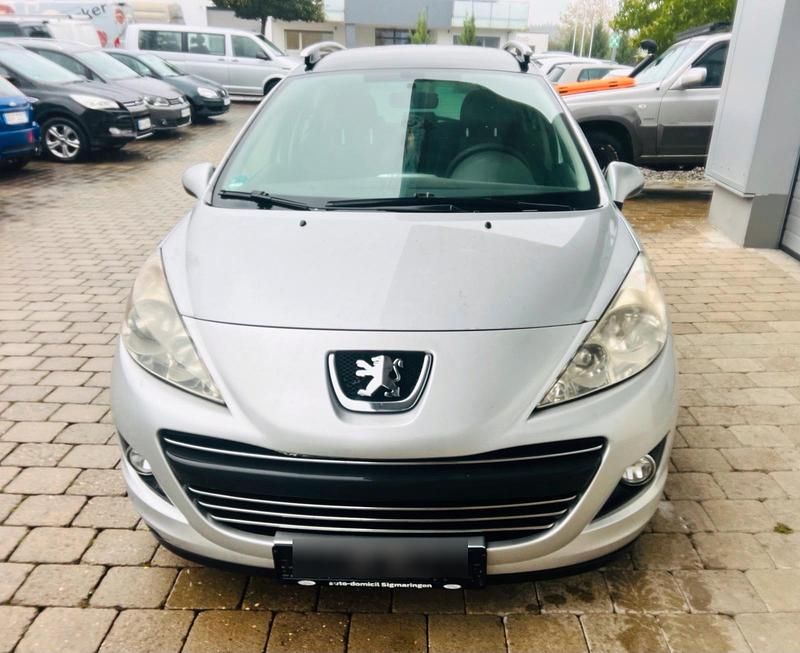 Silber Gebraucht 2009 Peugeot 207 Tendance Kombi | 880 € (Superpreis) - Bild 1/4