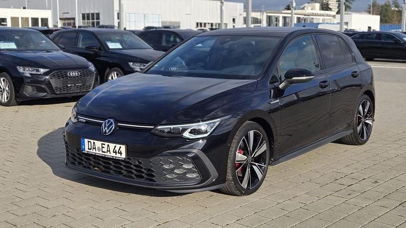 Schwarz Gebraucht 2021 VW Golf Style Limousine | 25.800 € (Fairer Preis) - Bild 1/4