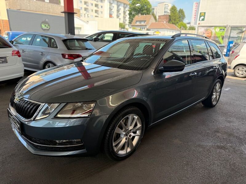Grau Gebraucht 2018 Skoda Octavia Style Kombi | 16.499 € (Guter Preis) - Bild 1/4