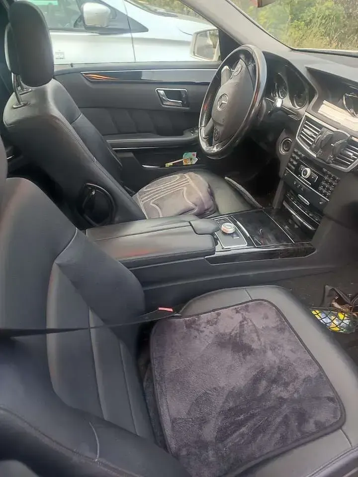 Gebraucht Mercedes E350 Avantgarde 211 PS (155 kW) 2011 Limousine