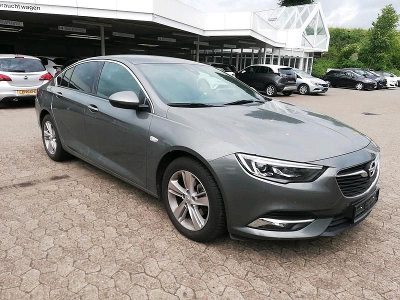 Grau Gebraucht 2019 Opel Insignia Innovation Limousine | 15.500 € (Guter Preis) - Bild 1/4