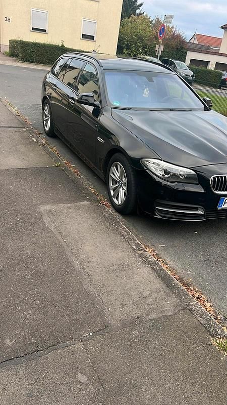 Gebraucht BMW 520 184 PS (135 kW) 2014 Schwarz Kombi