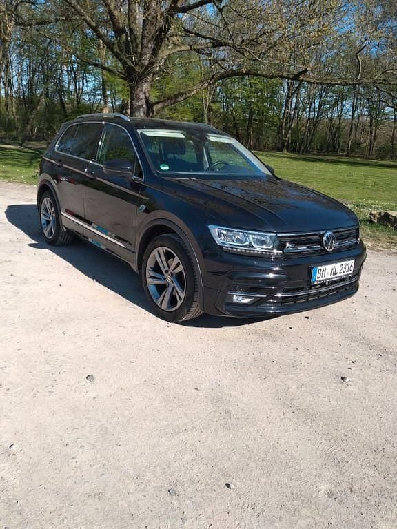 Schwarz Gebraucht 2019 VW Tiguan IQ Drive SUV | 24.700 € (Fairer Preis) - Bild 1/4