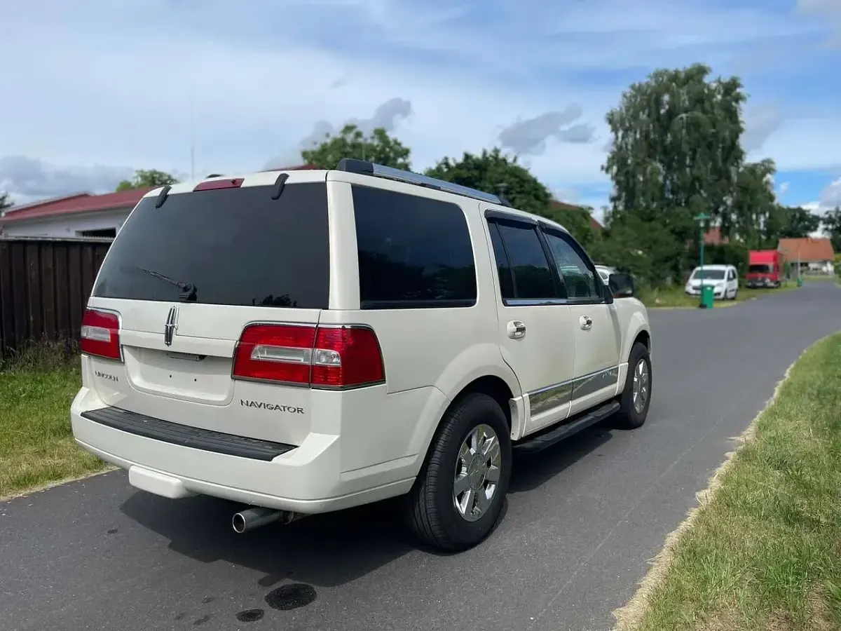 Gebraucht Lincoln Navigator 305 PS (224 kW) 2007 Pearle SUV
