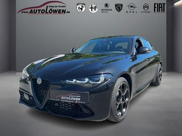 Schwarz (nero vulcano, metallic (schwarz)) Neu 2025 Alfa Romeo Giulia Limousine | 65.674 € - Bild 1/4