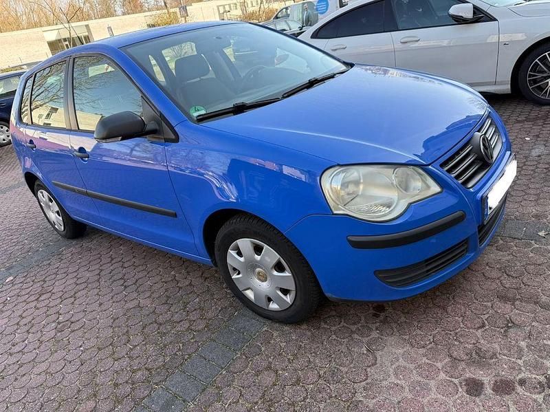 Gebraucht VW Polo Trendline 75 PS (55 kW) 2006 Blau Kleinwagen