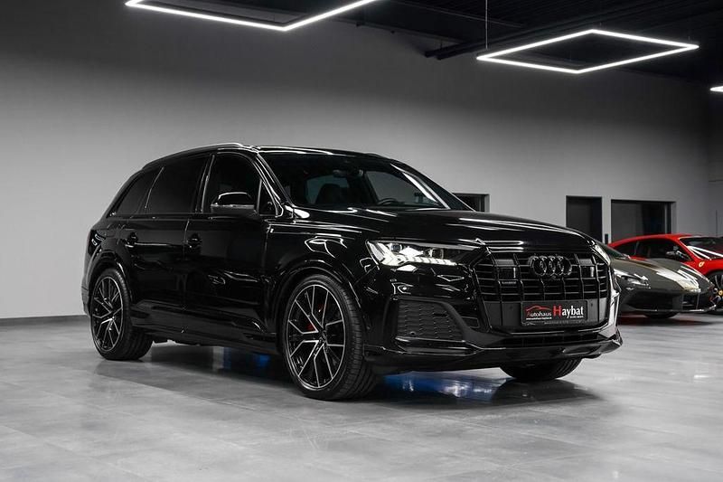 Schwarz Gebraucht 2023 Audi Q7 Competition SUV | 83.950 € (Teuer) - Bild 1/4