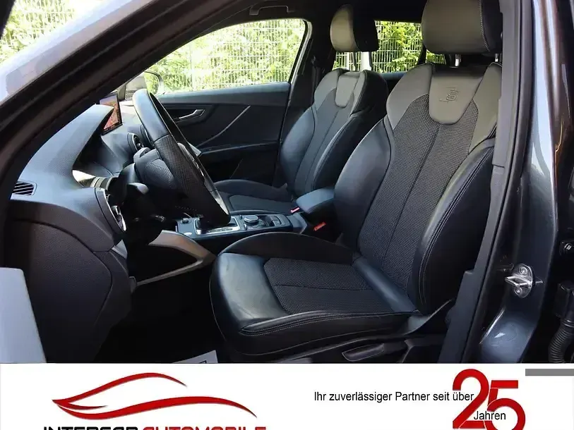 Gebraucht Audi Q2 Sport 150 PS (110 kW) 2020 Daytonagrau perleffekt SUV