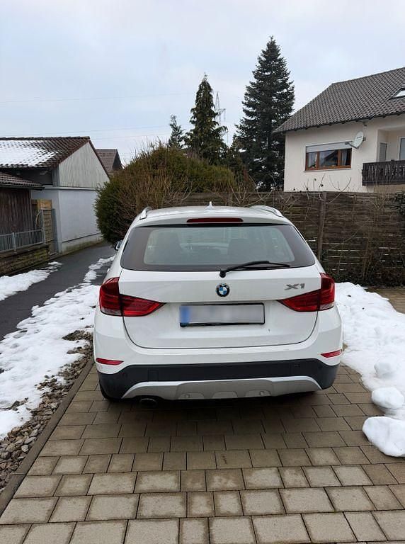 Gebraucht BMW X1 xLine 150 PS (110 kW) 2015 Weiß SUV