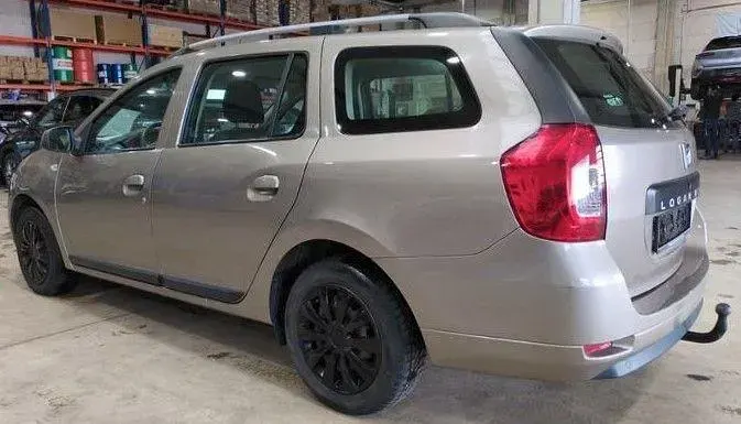 Gebraucht Dacia Logan MCV Lauréate 75 PS (55 kW) 2013 Grau Kombi