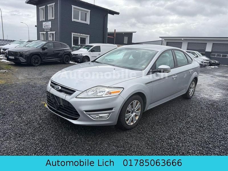 Gebraucht Ford Mondeo Trend 116 PS (85 kW) 2012 Silber Limousine