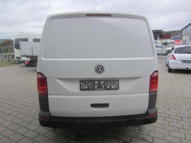 Gebraucht VW Transporter 102 PS (75 kW) 2018 Weiß Van