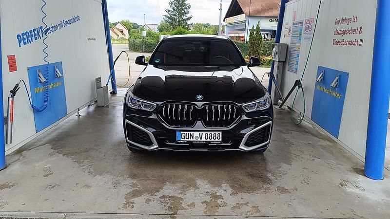 Schwarz Gebraucht 2022 BMW X6 SUV | 67.500 € (Superpreis) - Bild 1/4