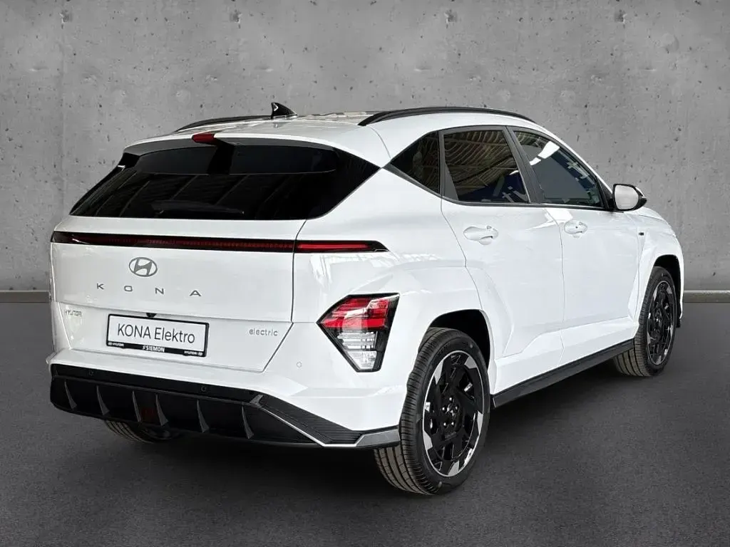 Neu Hyundai Kona N Line 150 kW (204 PS) 2026 Weiss SUV