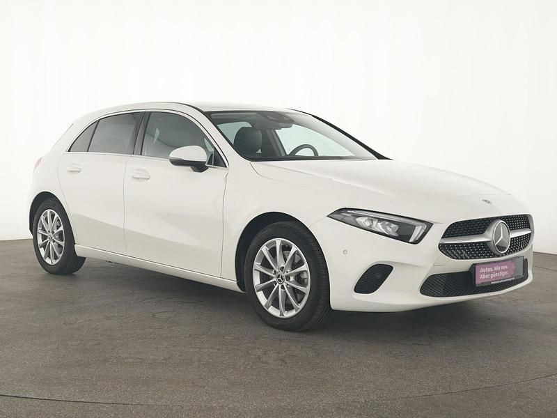 Gebraucht Mercedes A220 Progressive 190 PS (139 kW) 2022 Polarweiss Limousine