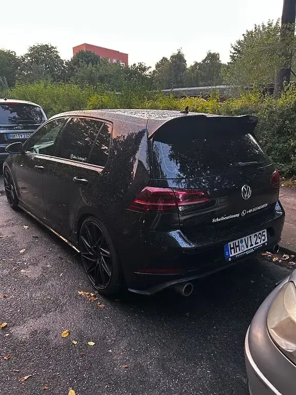 Gebraucht VW Golf VII GTI 320 PS (235 kW) 2019 Schwarz Limousine