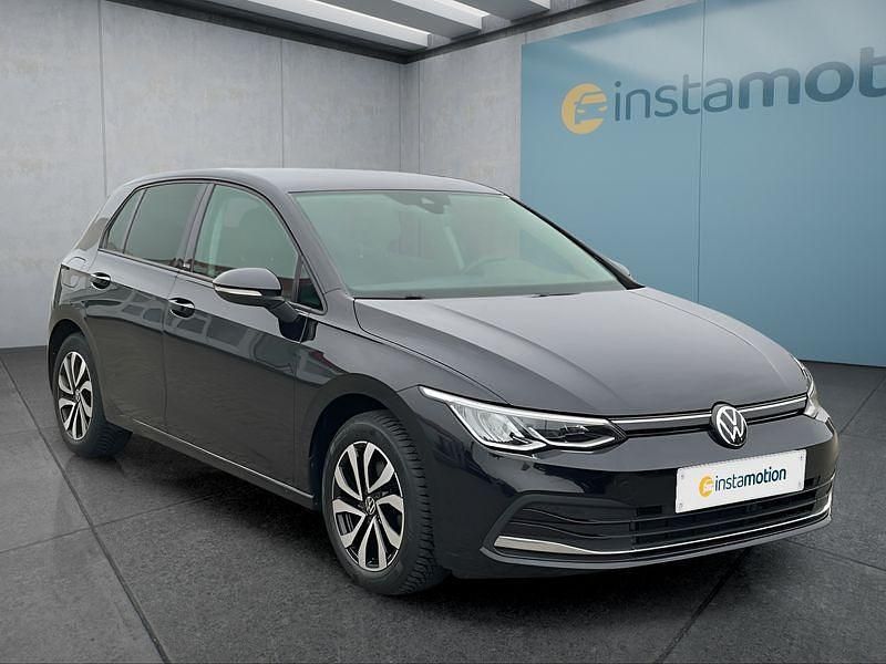 Gebraucht VW Golf VII 150 PS (110 kW) 2021 Schwarz Kleinwagen