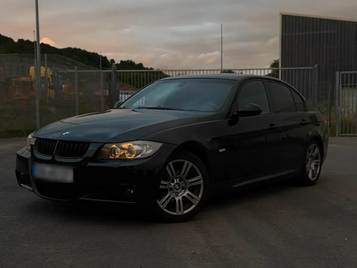 Gebraucht BMW 320 M Sport 150 PS (110 kW) 2005 Schwarz Limousine