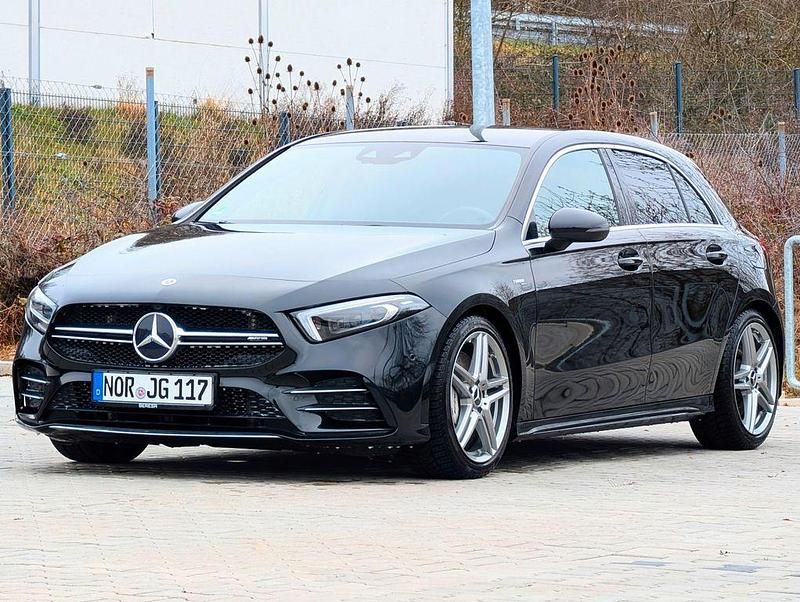 Schwarz Gebraucht 2021 Mercedes A35 AMG AMG Limousine | 29.990 € (Superpreis) - Bild 1/4