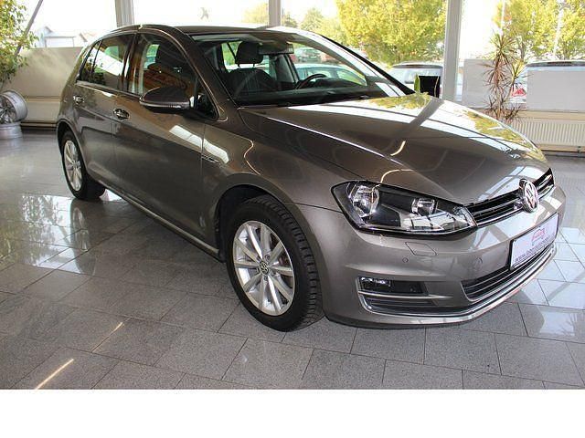 Gebraucht VW Golf VII Allstar 110 PS (80 kW) 2016 Grau metallic Limousine