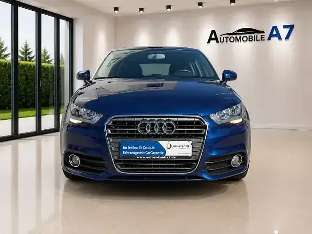 Gebraucht Audi A1 Ambition 122 PS (89 kW) 2013 Blau Kleinwagen